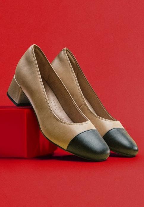 Women's Footwear: Boots, Heels, Sandals & More